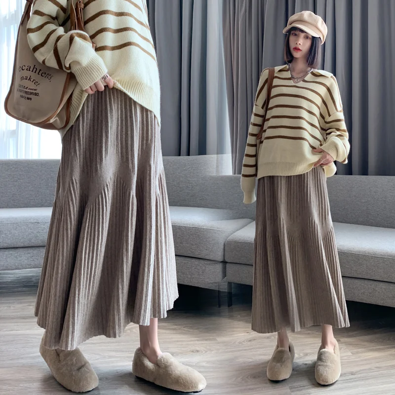 Fashion Winter Maternity Knitted Skirts Tall Waist V Striped Patchwork Pregnant Woman Umbrella Skirt Plus Size Pregnancy Clothes