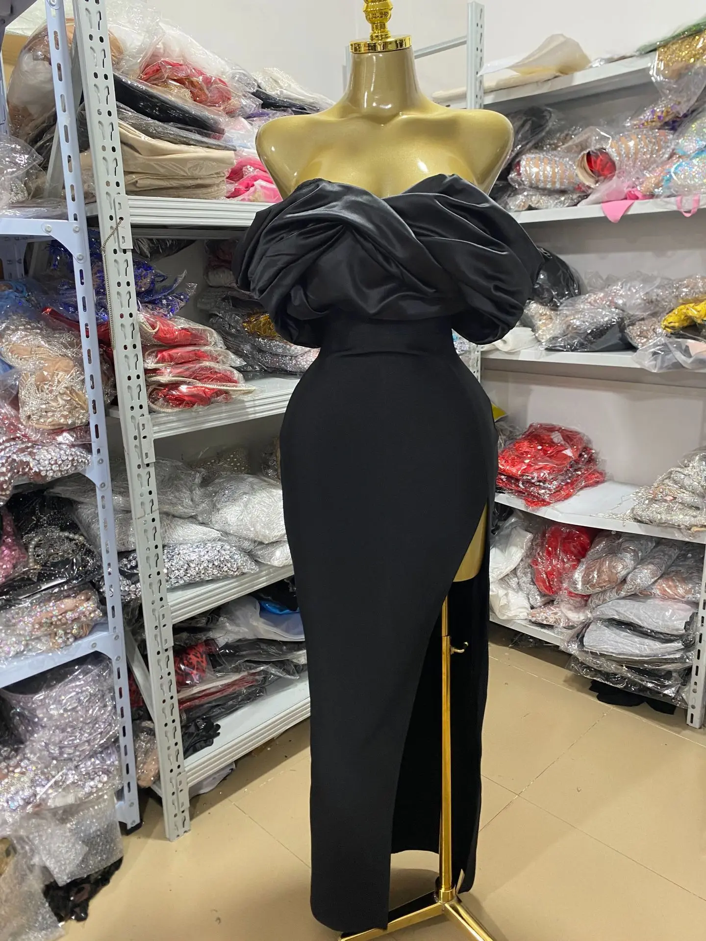 2025 black Off Shoulder Red Flower Bandage Long Dress Women Elegant Fshion Celebrity Party Dress
