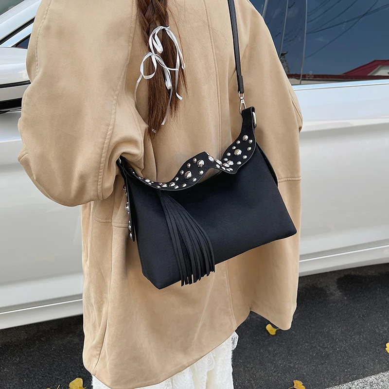 Women Girls Faux Suede Underarm Shoulder Bag Removable Strap Simple Shoulder Handbags Hobos Crossbody Bag for Work School Travel