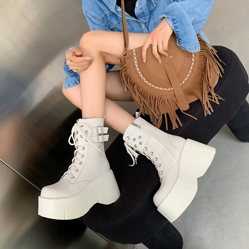 

Designer New Style Platform Ankle Boots Leather Punk Cross Strap Belt Buckles Wedges Platform Motorcycle Boots Booties Zapatos