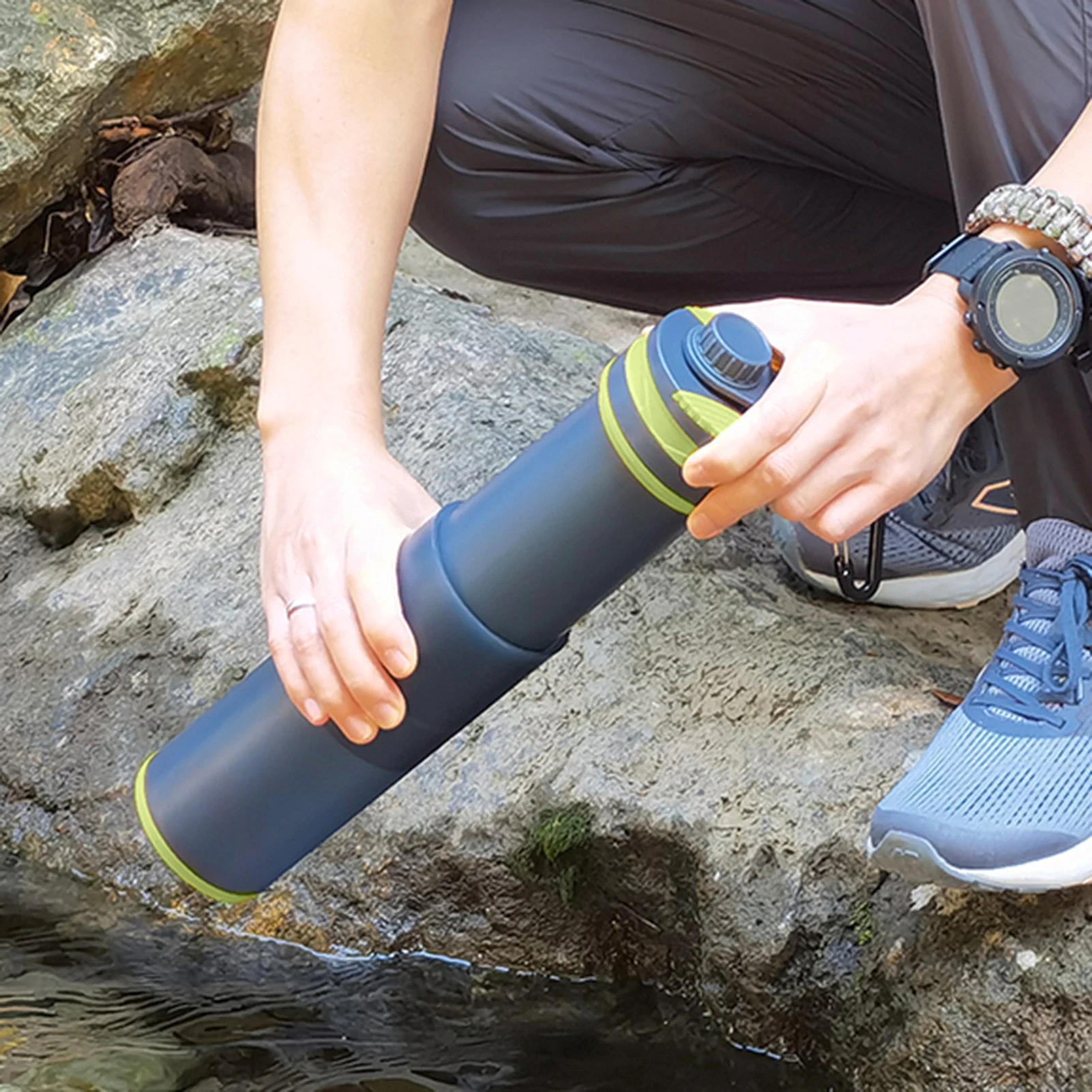Clearly Filtered Water Bottle Ultra-Fine Filter Portable Outdoor Water Purifier Hiking Camping and Travel Filter Bottle