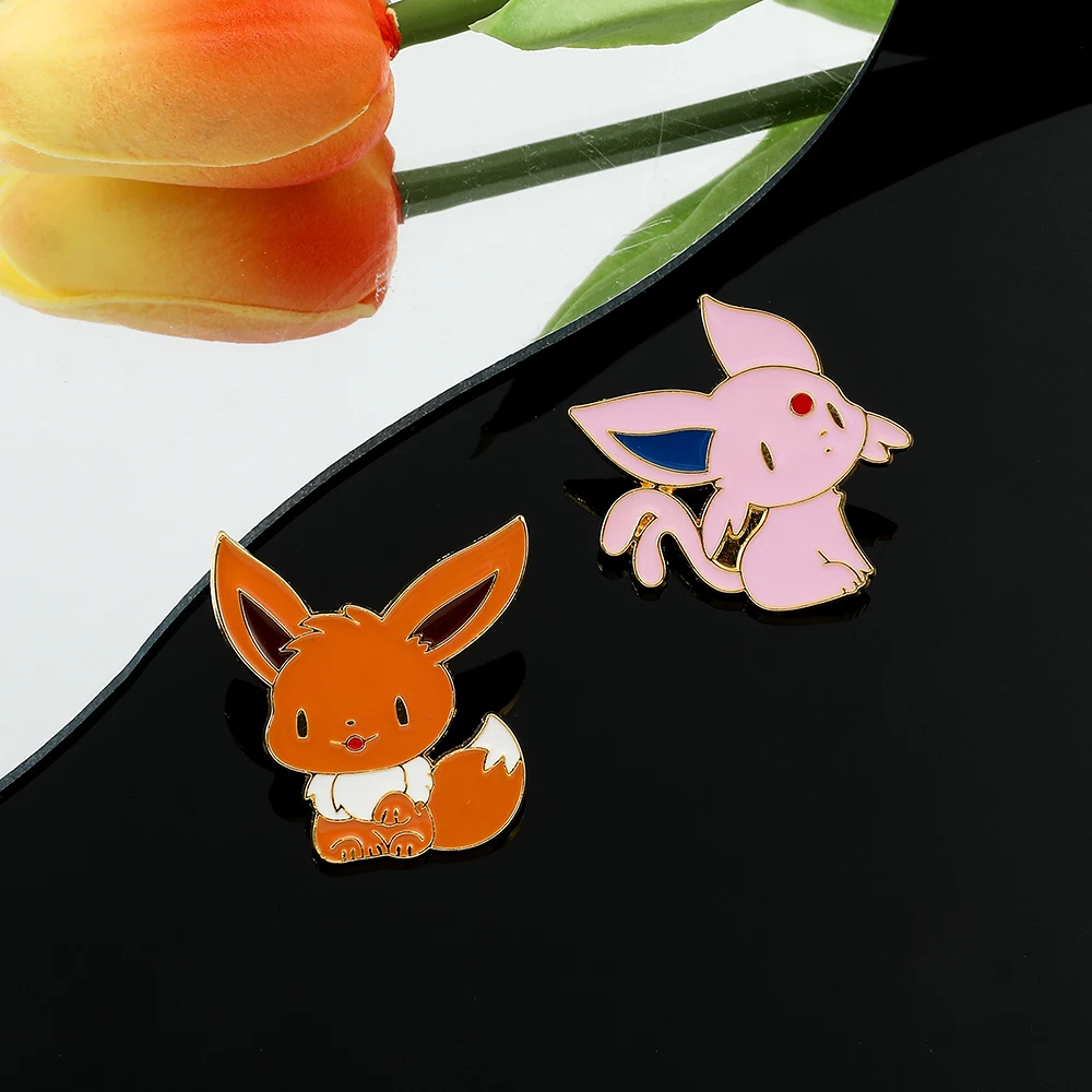 Pokémon Giant Pins: Eevee Oversize Pin