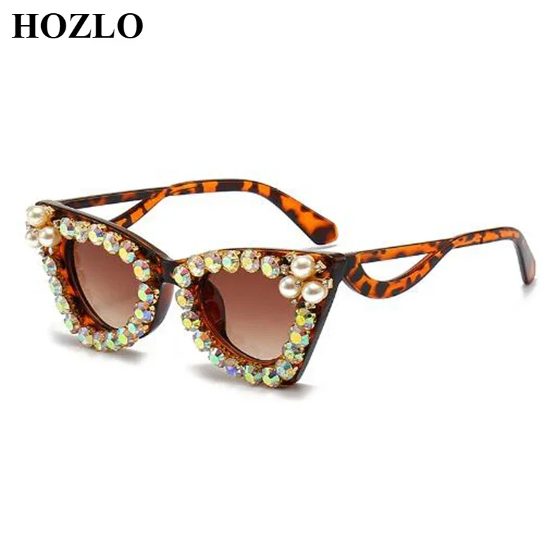 

Luxury Brand Design Vintage cat's eye Rhinestone Sunglasses Women Men Fashion Gradient Lens Sun Glasses pearl Shades for Female