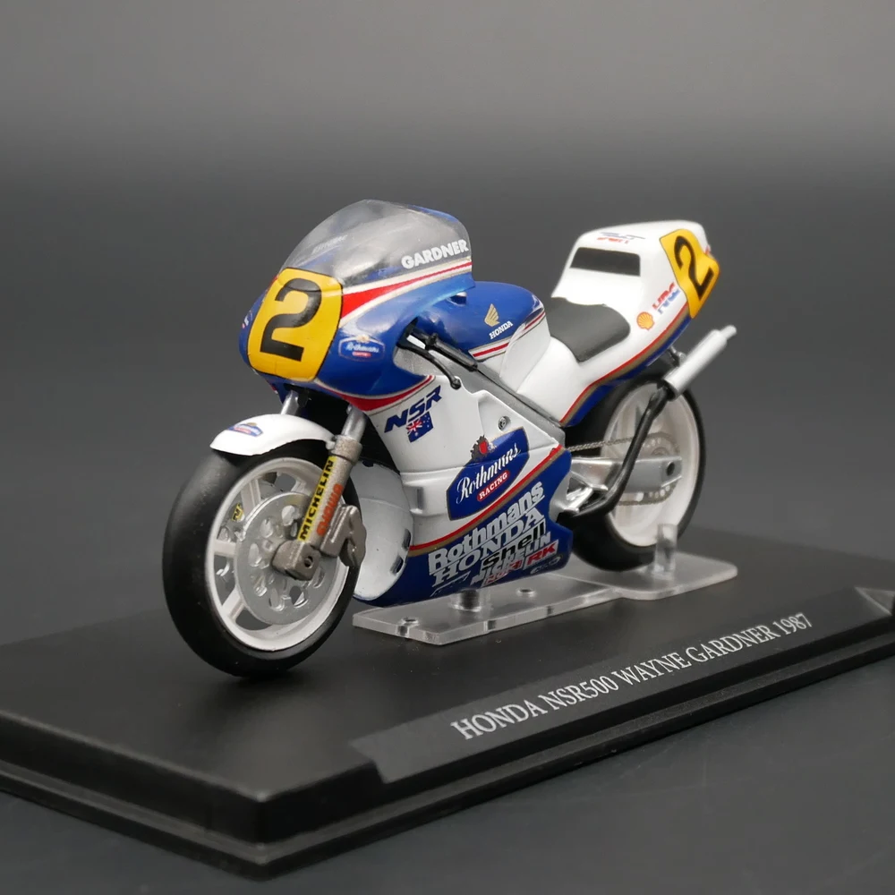 お得なキャンペーンを実施中 Ixo製 Honda Nsr 500 Alex Barros 01モデル 黒 白 1 24 Lacistitis Es