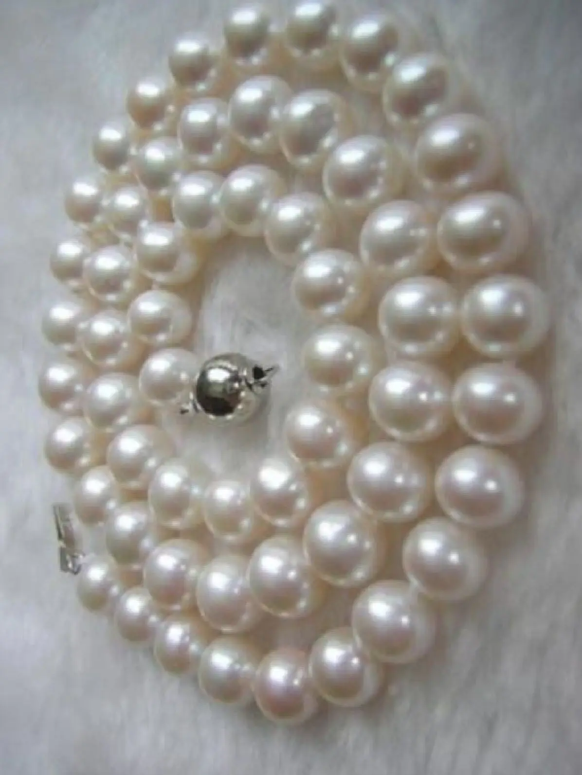 

9-10mm 18"AAAA Akoya White Pearl Strand Necklace Handmade