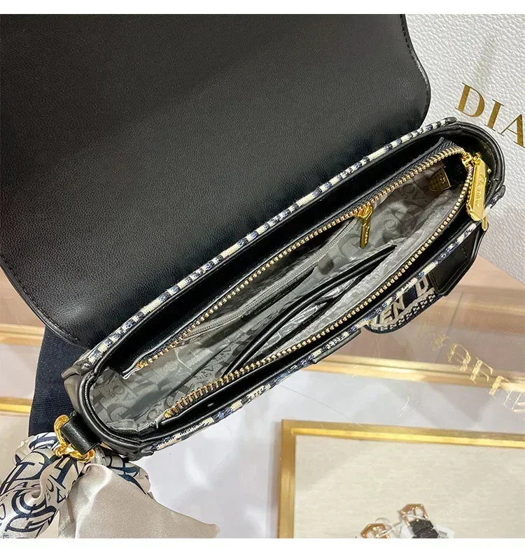 Famous Designer Luxury Brand Embroidery Saddle Bags High Quality Women Purse and Handbags Vintage Shoulder Messenger Bags