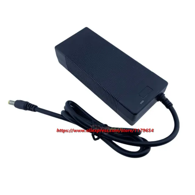 ACアダプター 24v 90W 4ピン ACアダプター 24V 90W 4ピン