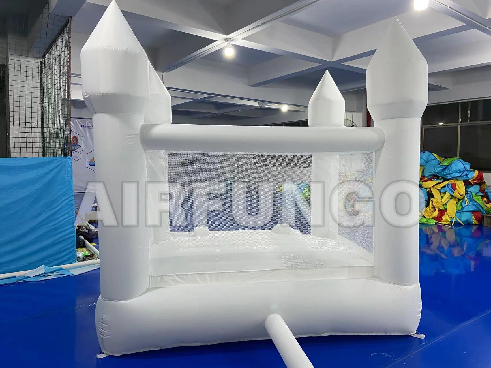 Kids 9x9x7ft Soft Play White Bounce House With Slide Ball Pit Party Customization Inflatable Mini Bouncy Castle With Blower 3