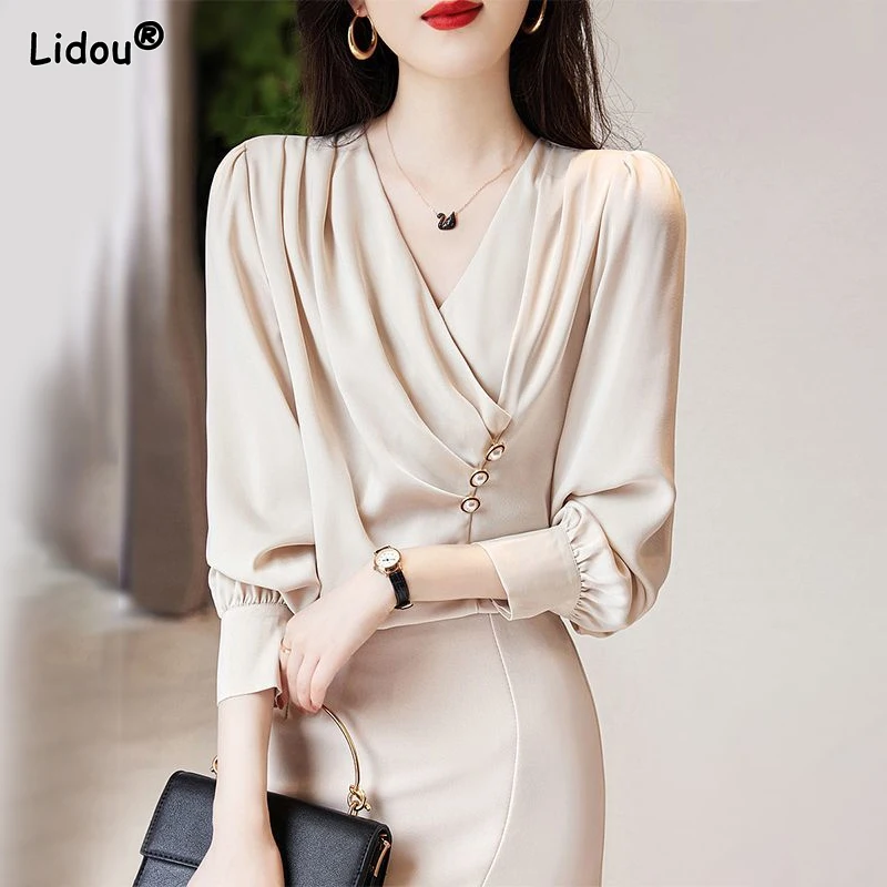 2023 New Spring and Autumn Fashionable Commuting Minimalist V-neck Button Pleated Design, High-end Satin Shirt for Women