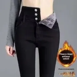 Black color fleece-lined