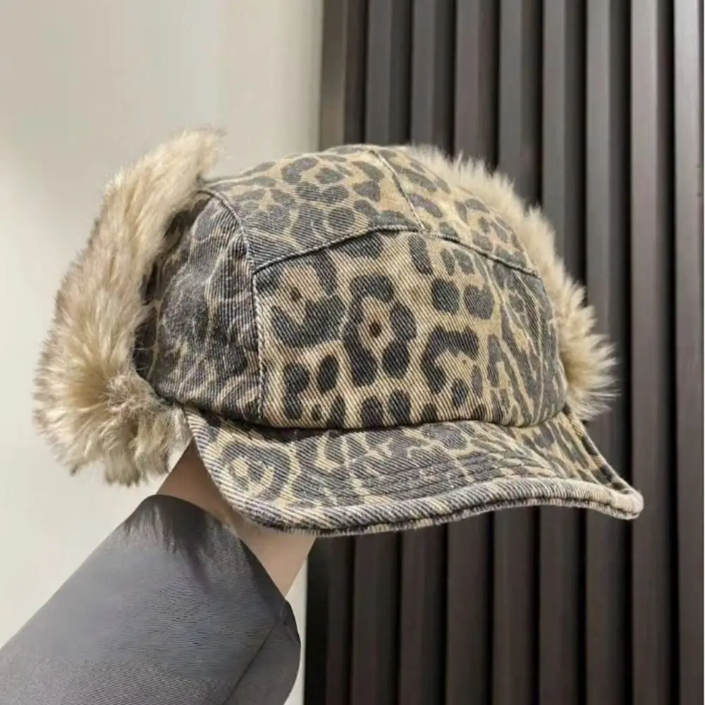 Warm Leopard Print Baseball Hat Corduroy Short Brim Peaked Cap Velvet Thickened Bomber Hats Women