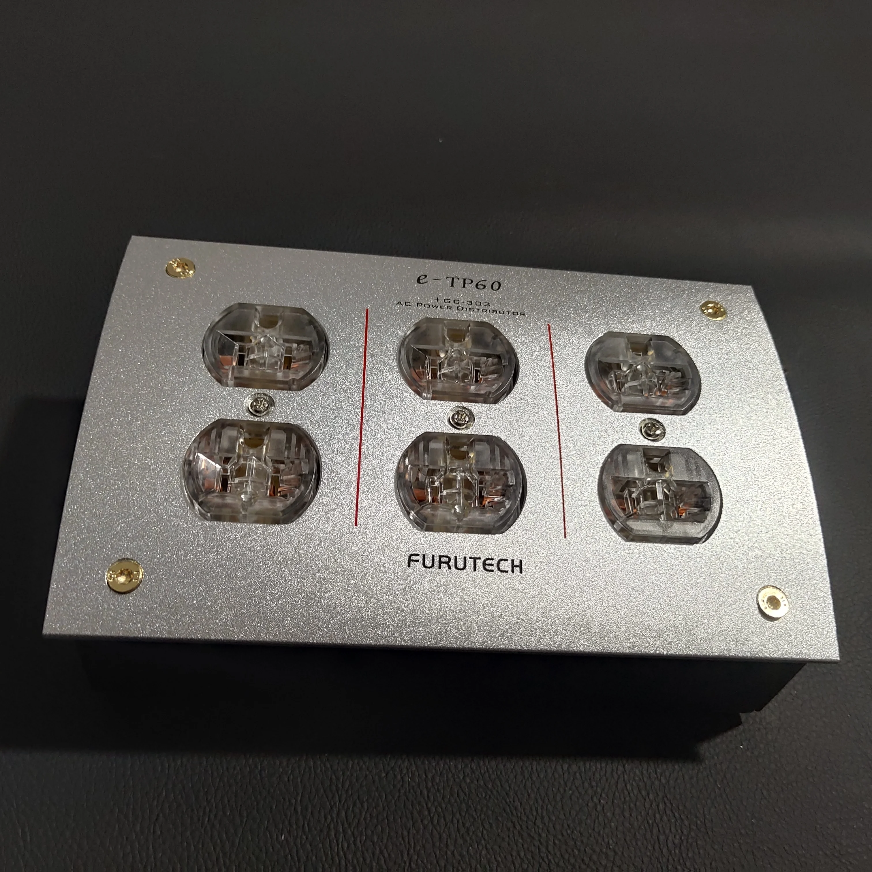 フルテック E-TP60 オーディオ電源フィルターコンセント米国 AC