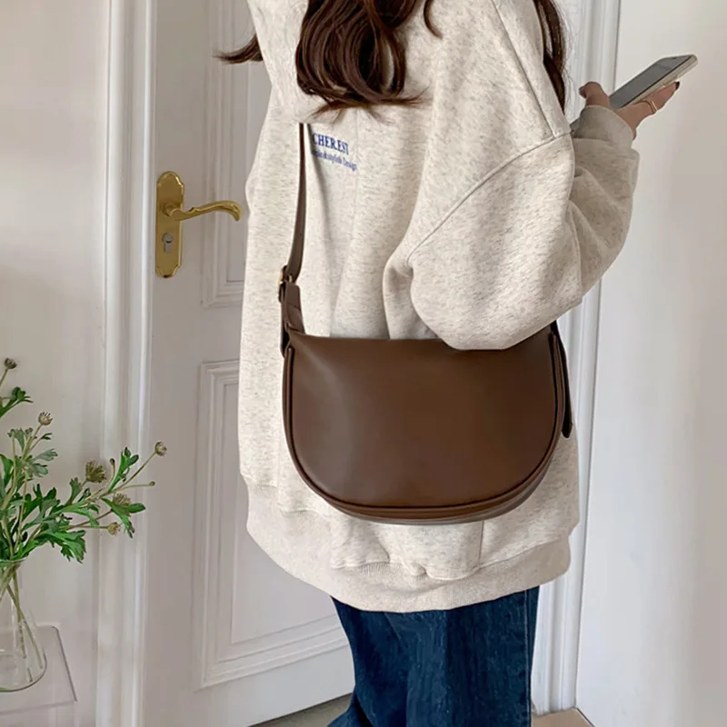Crossbody Bag For Women Fashion Trends Portable Casual PU Leather Hobos Large Capacity Underarm Bag Dumpling Shape Shoulder Bag