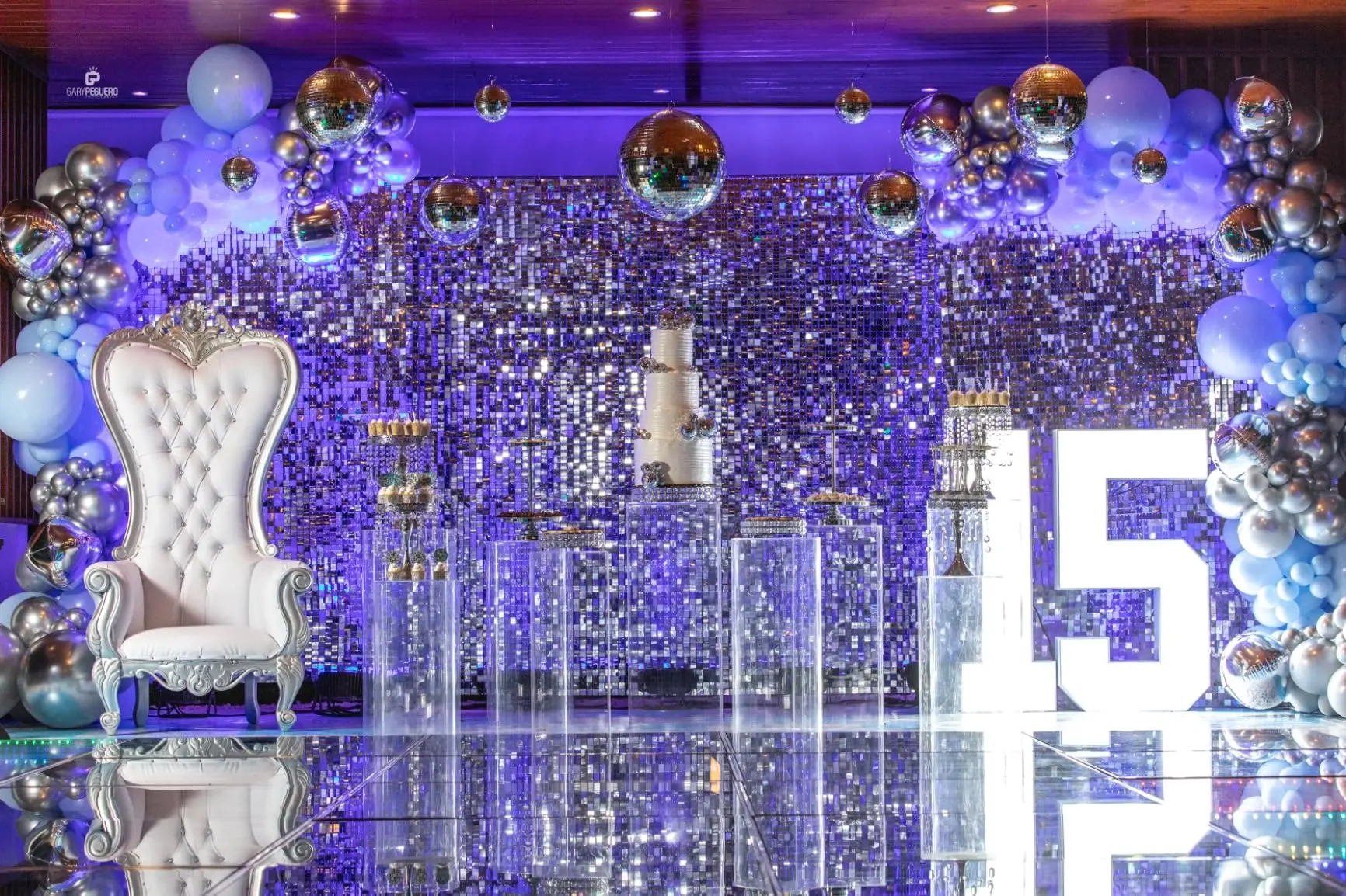 Description Picture 5 of item120-24PCS Shimmer Wall Panels Backdrop Square Glitter Sequin Panel Party Background Favor for Birthday Party Wedding Event Decor