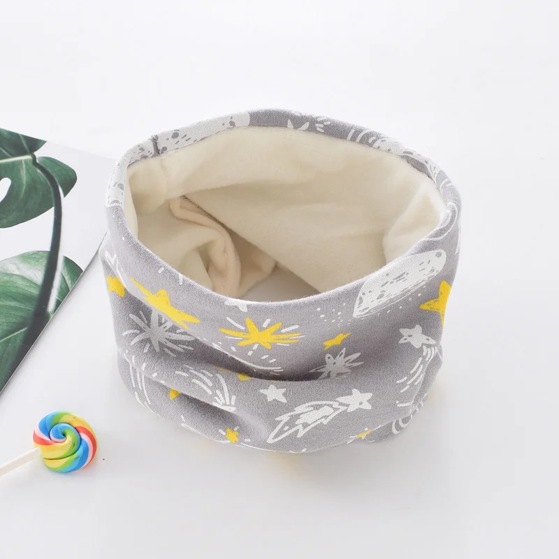 Winter Thickened Neckerchief for Kids Boys Girls Warmer Neck Scarf Cute Baby Cartoon Scarf Soft Neck Collar Children&acute;s Scarves