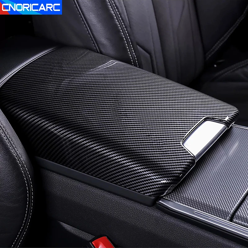 

Декоративная панель подлокотника центральной консоли для Audi A6 C8 2019-2022 из углеродного волокна