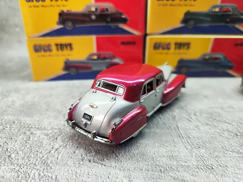 GFCC Model Toy Car 1/43 Scale 1941 Fleetwood Series Sixty Special