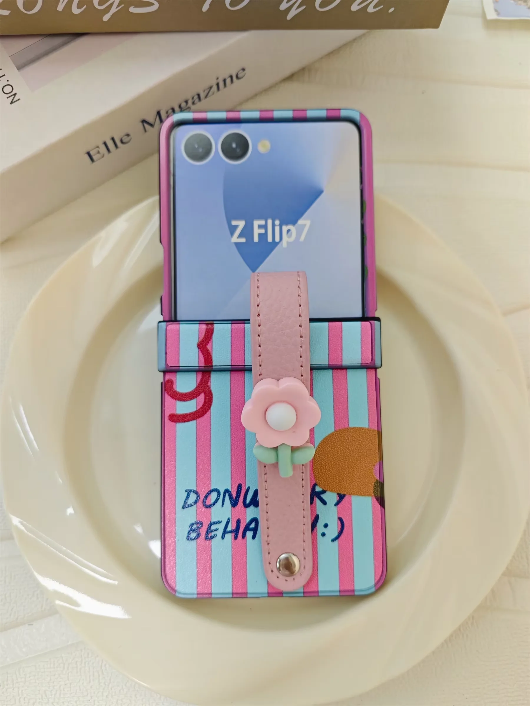 Korean Aesthetic Kawaii Oil Painting Floral Wrist Strap Phone Case Cover