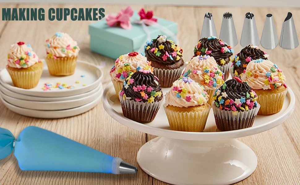 Piping Bags and Tips Set