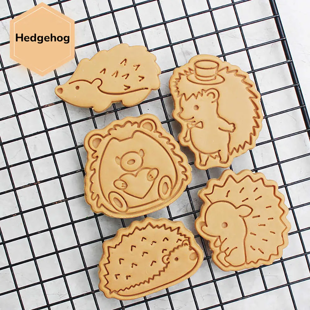 Cartoon Hedgehog Biscuit Mold DIY Press Baking Tool Kitchen Supplies