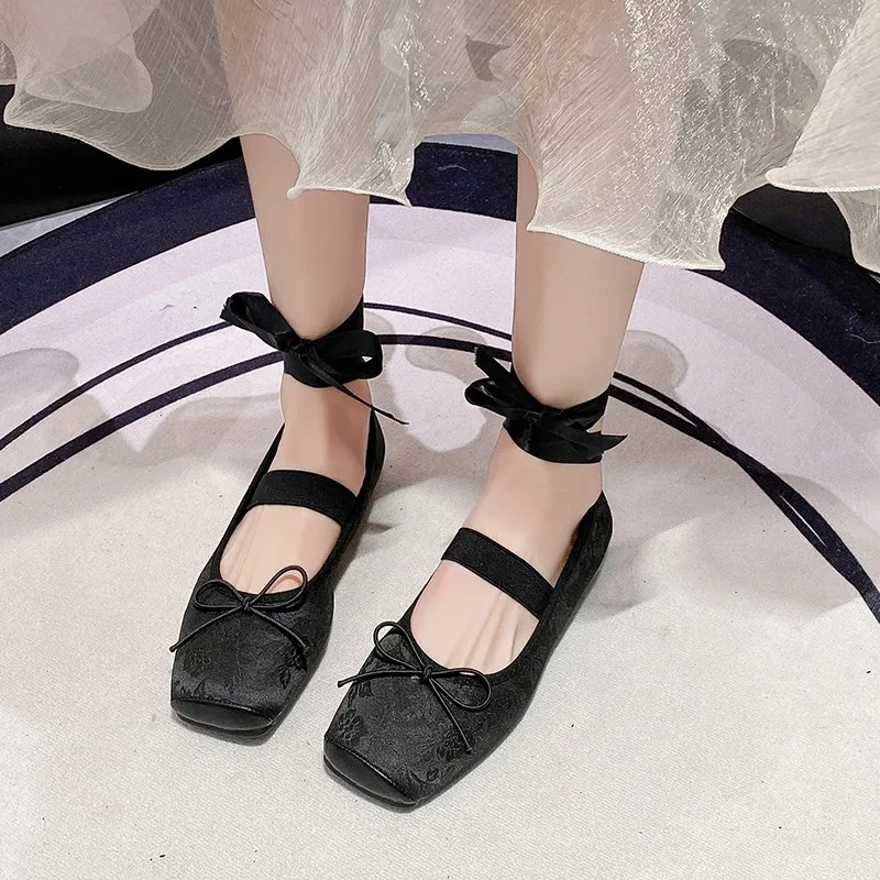 New Women's Flat Footwear Pink Ballet Women Single Shoes Fashion