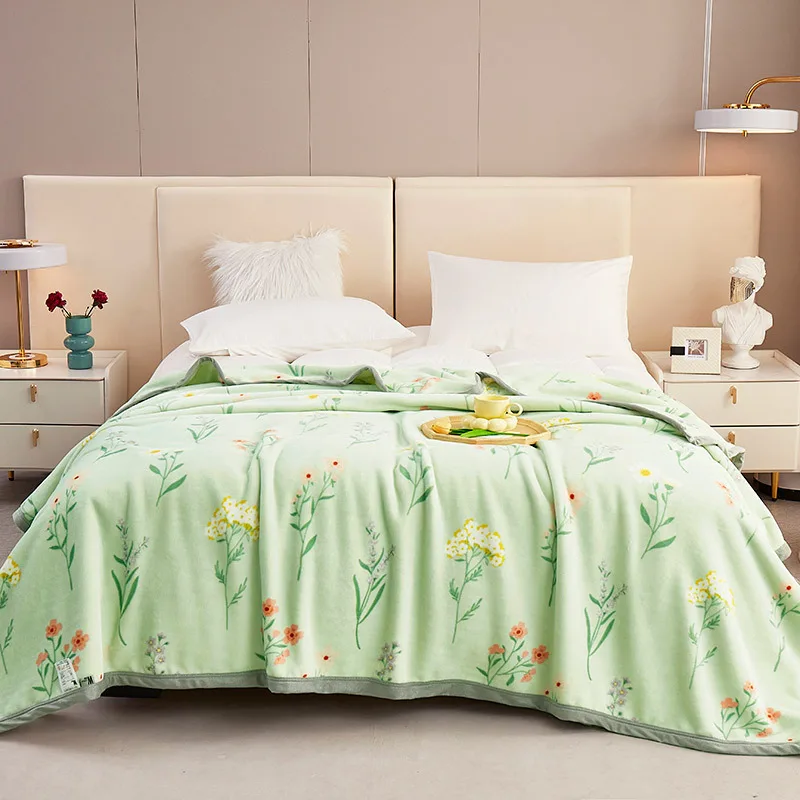 

2023 Double Sided Milk Velvet Cloud Blanket New Thickened Warm Winter All-Season Universal Nap Casual Office Blanket