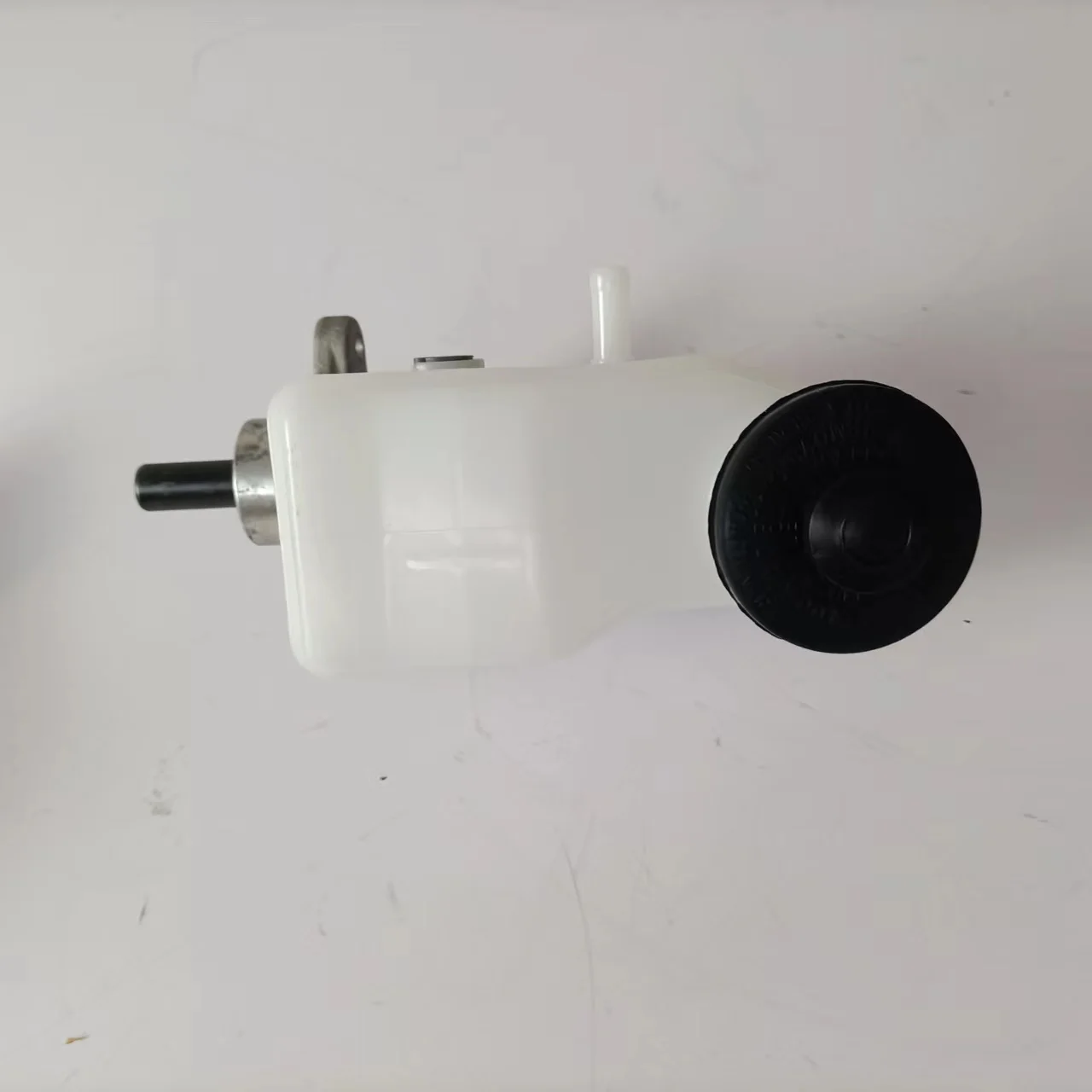 Auto Parts Brake Master Cylinder Pump For Faw Weizi V2