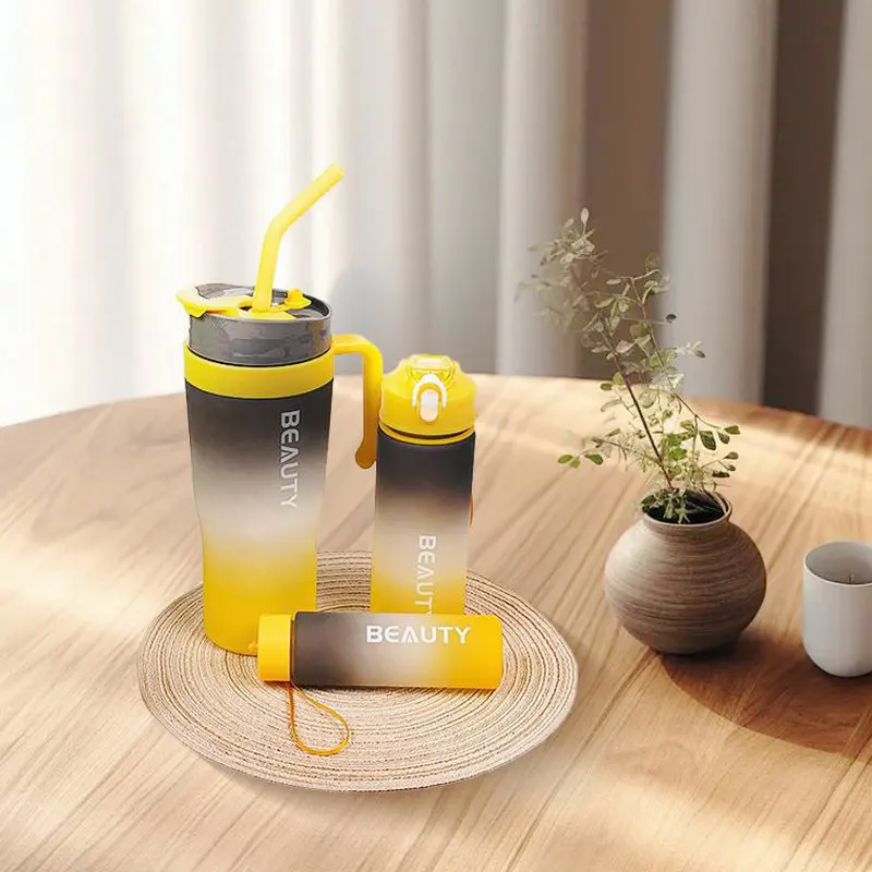 

Спортивная чашка для воды «Три в одном», чашка градиентного цвета, Высокоэффективная вместительная пластиковая чашка для автомобиля, для спорта на открытом воздухе