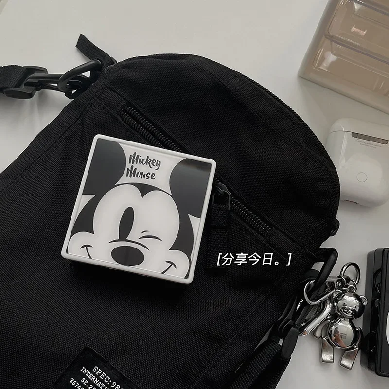 Contact Lens Case Disney Mickey Mouse Eye Contact Lenses Container with Silicone Tweezers Mini Pocket Box