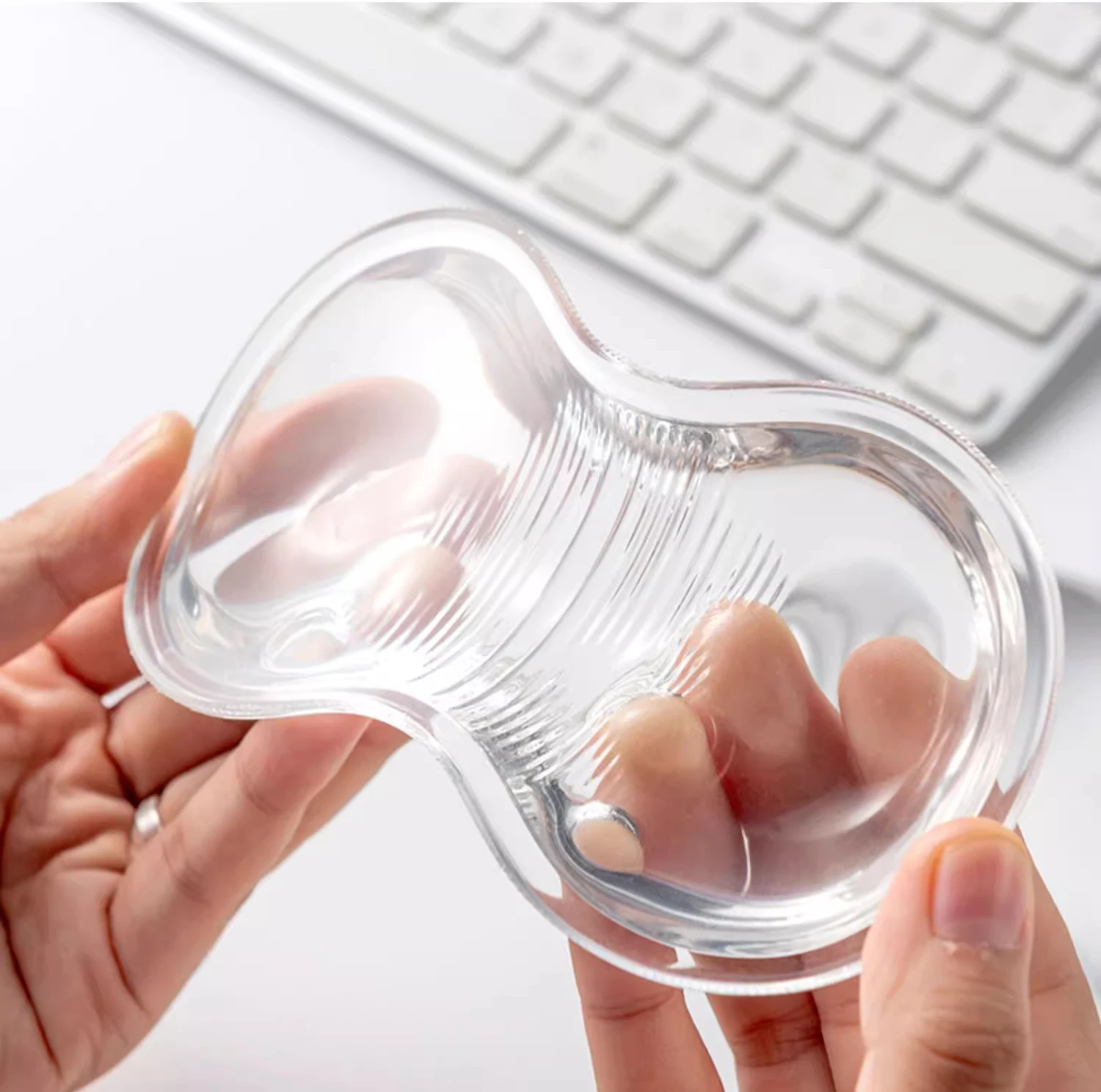 Transparent Wrist Rest Design Gaming Mouse Pad with Wrist Rest for Home Office Mouse Pad Rest