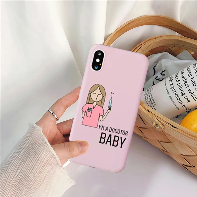 다양한 특징과 스타일리시한 디자인으로 휴대 전화를 보호하는 만화 의학 의사 간호사 전화 케이스