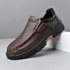 New 2025 Men's Business Casual Leather Shoes Fashionable Monochromatic High-End Large Size Cross-Border Leisure Shoes