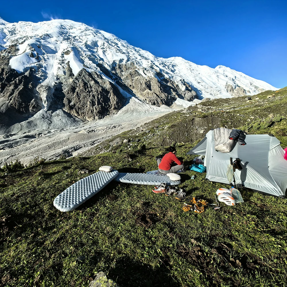 Light Tour R7.5/ R4.2  Sleeping Pad Outdoor Camping Mat Inflatable Mattress with Inflating Air Bag 2