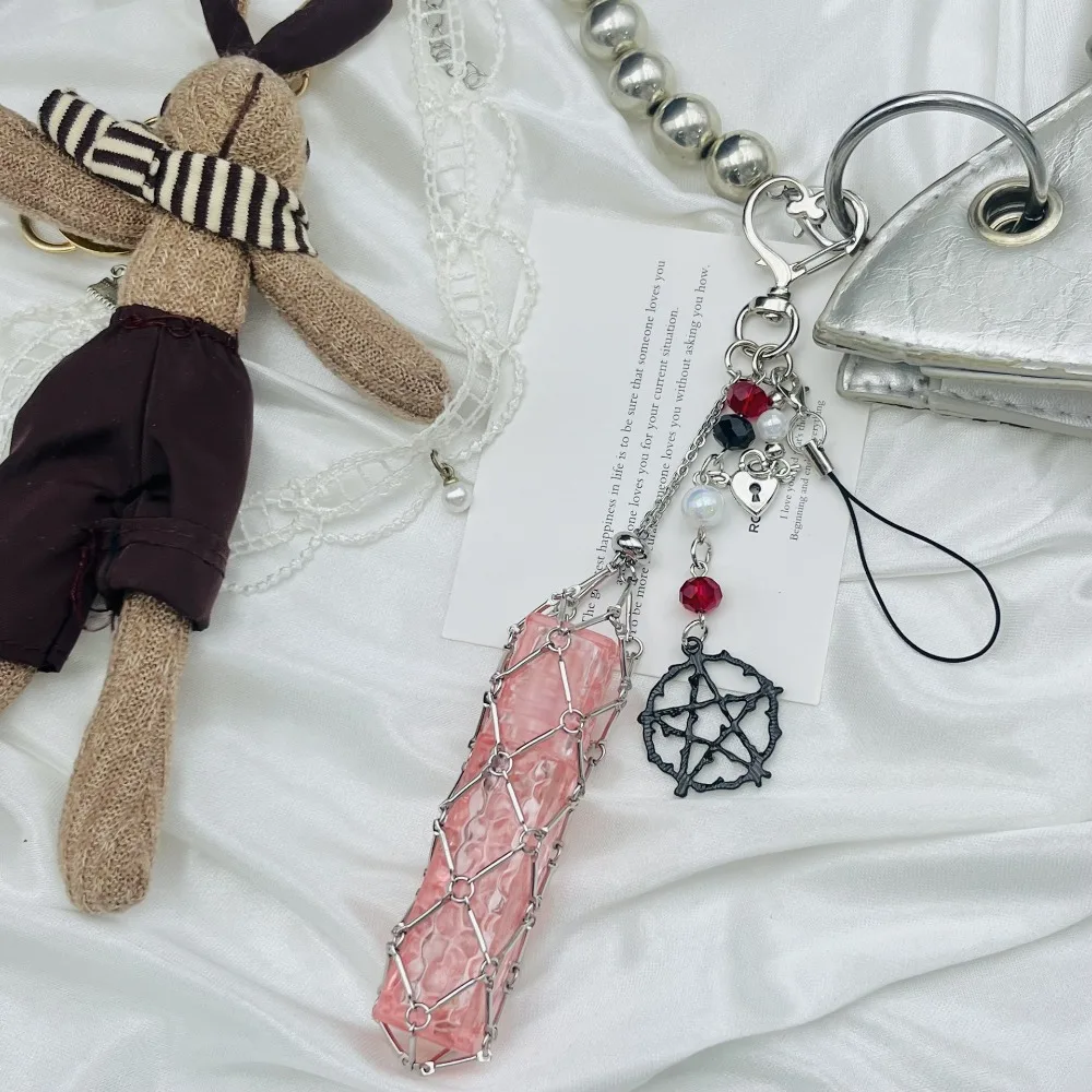 Accessorio Unico: Portachiavi a Forma di Stella in Acciaio Inossidabile, Portatile, con Porta Rossetto, Ideale come Regalo per Ragazze - immagine 6