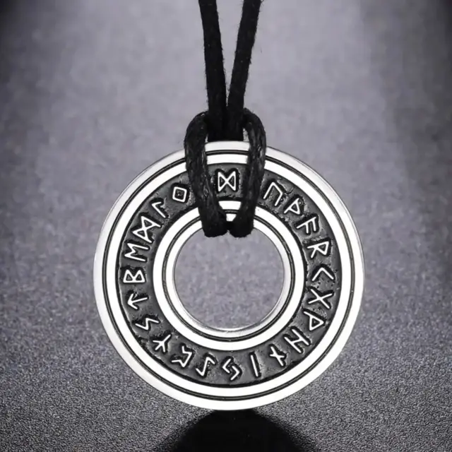 LIKGREAT Vintage nordique Rune colliers pour hommes en acier inoxydable Runes nordiques Viking Jewerly païen pendentif amulette cadeau offre spéciale 1