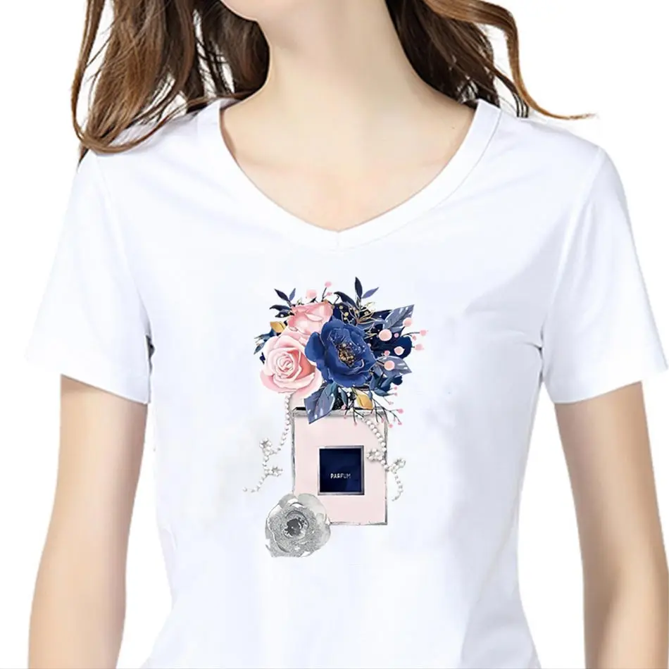 Pegatina de calor de flores púrpuras en camiseta DIY