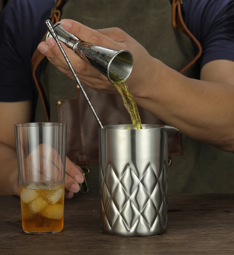 Cocktail Shaker 580ml Stirring Tin Cocktail Mixing Glass Double-walled and Vacuum Insulated For Temperature Consistency Bar Tool