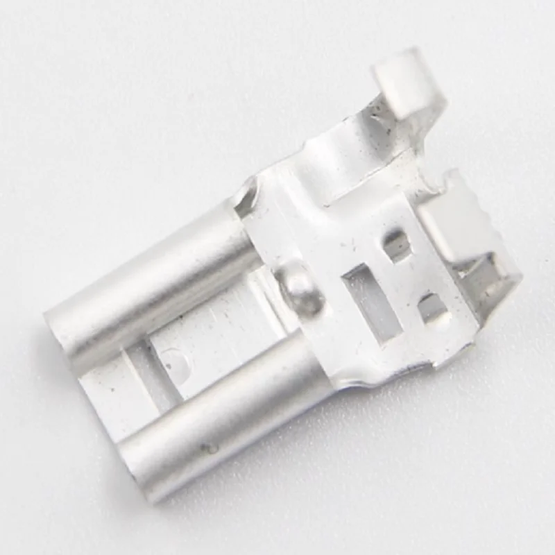 Connettore Tyco Originale Da 100 Pezzi 42511-2 Terminale Femmina Faston 250