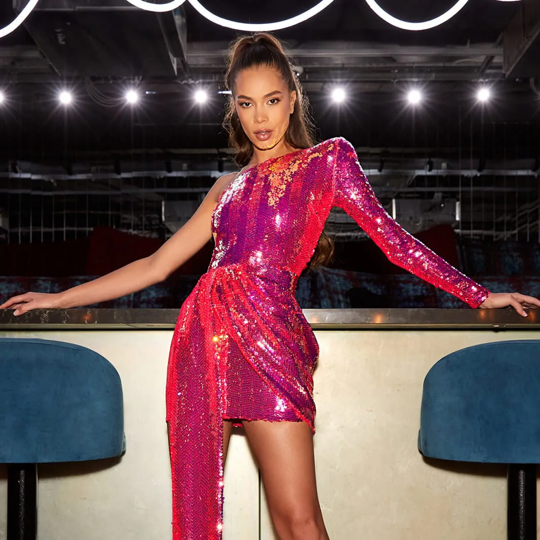 

New Spring and Summer Women's Dress Sexy One-shoulder Sequined Slim Dress