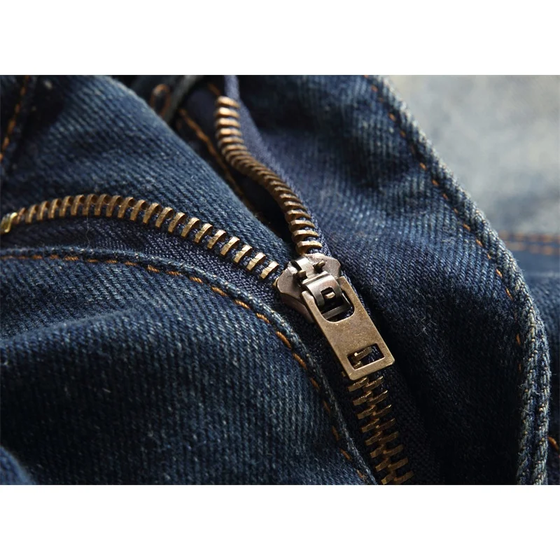 Рисунок 5 - Ностальгические рваные джинсы для мужчин