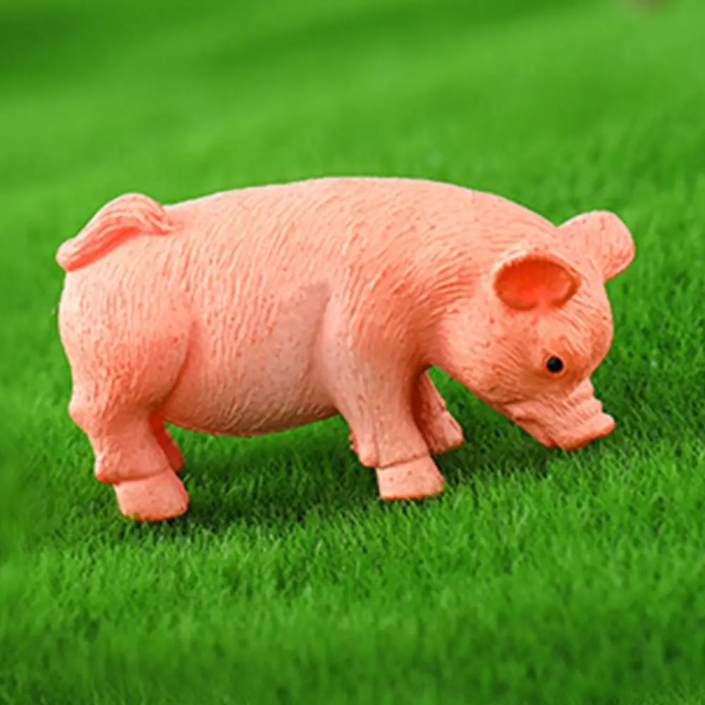 Рисунок 4 - Миниатюрная пластиковая фигурка Свинки