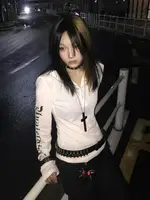 Seeslim à capuche imprimé lettre graphique t-shirts femme vêtements jeune à manches longues 2000s vêtements Y2k t-shirts femme vêtements automne 4