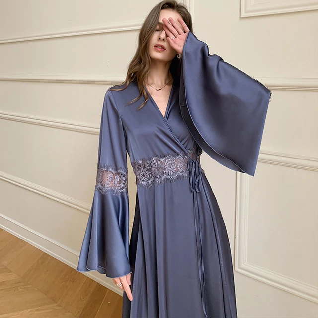 Bata larga de satén para mujer, Kimono elegante, camisón Sexy con cuello en  V, ropa de dormir de retazos de plumas para el hogar - AliExpress