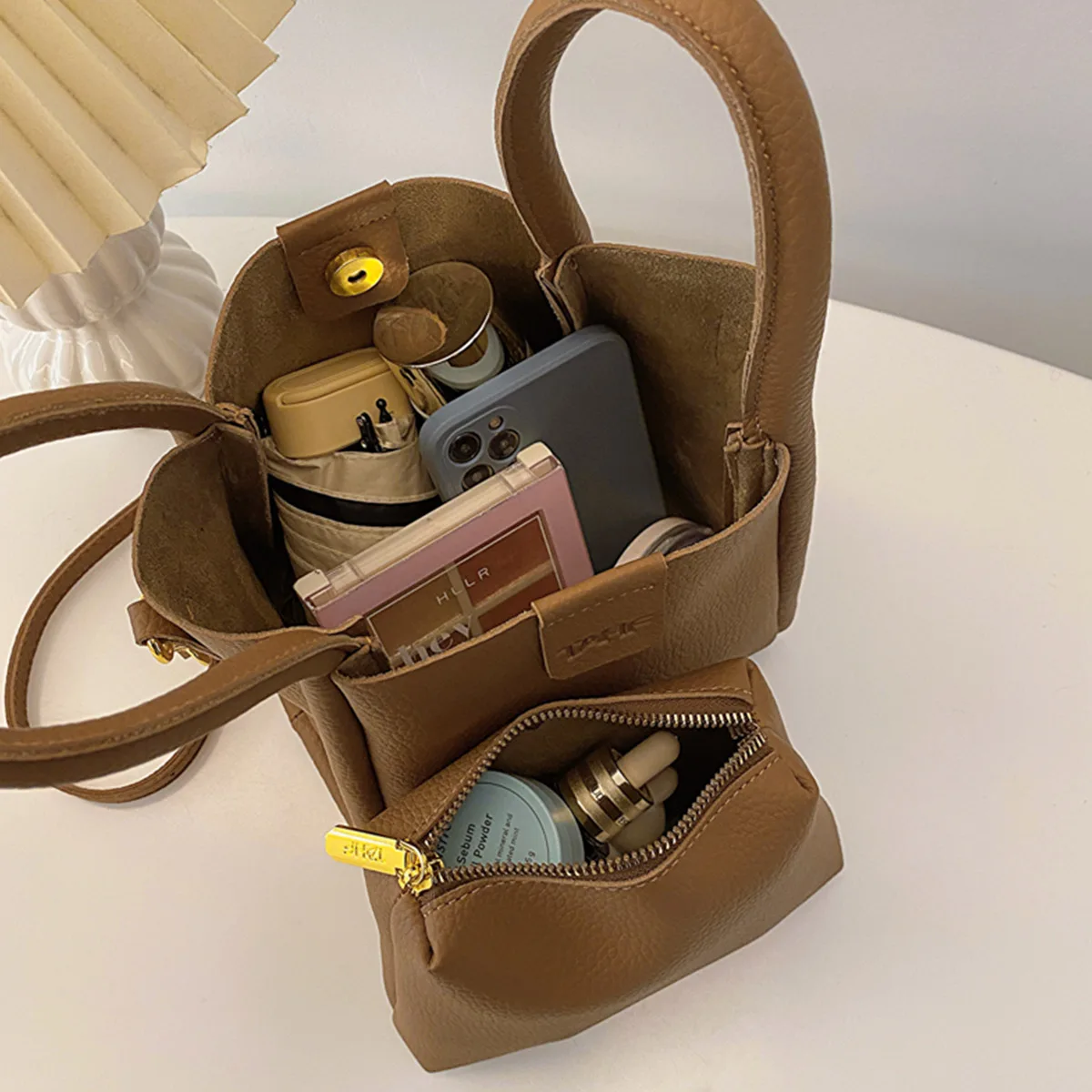 Original Fashion Bucket Bag Vegetable Basket Series Ladies Small Bag Personalized Design Large-Capacity Portable Shoulder Bag