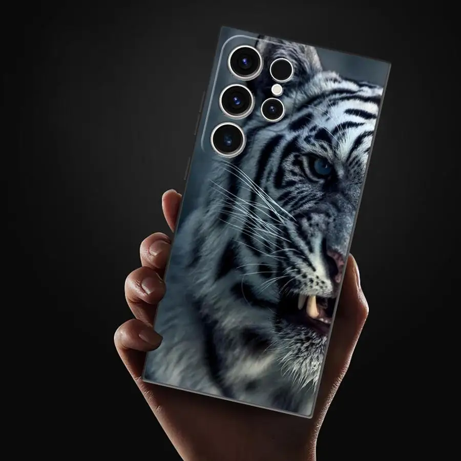 Enhanced Tiger Design Shockproof Silicone Phone Case