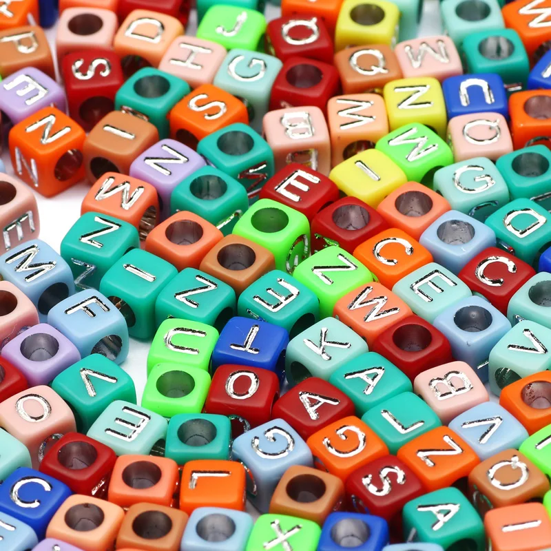 100 stücke 6mm Schwarz Gold Farbe Quadratischen Buchstaben Perlen Zufällig Gemischt Alphabet Acryl Lose Perlen Für DIY Schmuck Machen handwerk – Detail 26