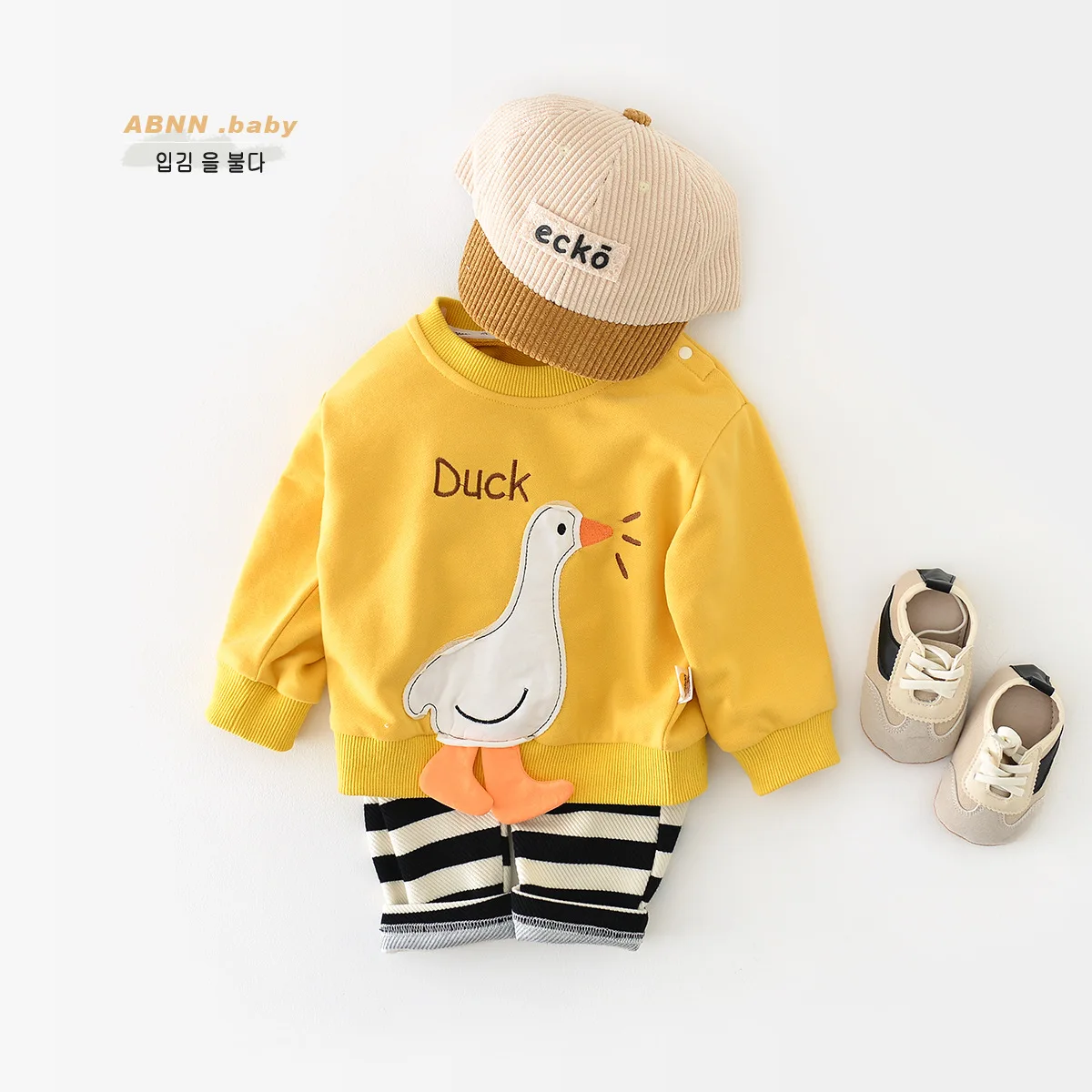 Autumn Ins 2025 Newborn Baby Boys Bodysuit Cotton Long Sleeve Duck Patched Infant Boys Rompers Loose Toddler Boys Pullovers 2