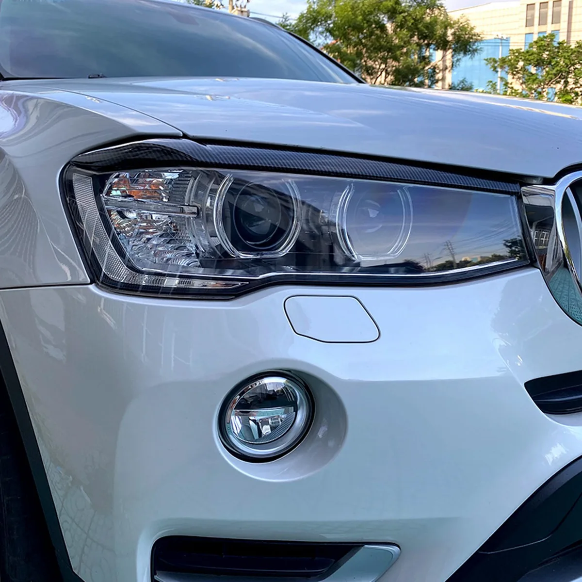 BMW X3 F25 X4 F26 2014-2017 용 프론트 헤드라이트 램프 커버 가니쉬 스트립, 눈썹 커버 트림 스티커, 탄소 섬유