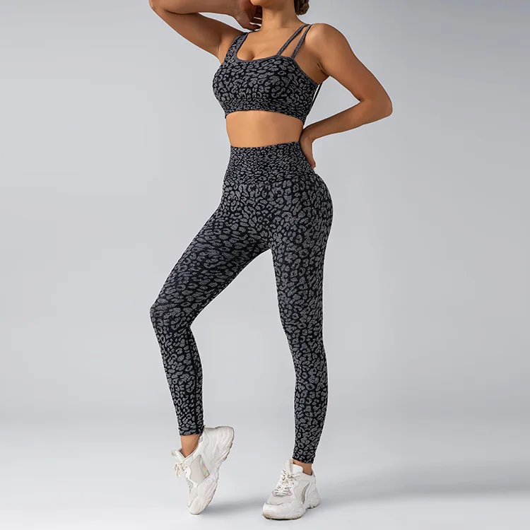 Yoga Set Leggings And Tops Fitness Sports Suits Gym Clothing Yoga Bra Seamless Leggings Running Women Tops Pants,yoga set,sports set,gym workout set,sportswear set,fitness set,sports bra set,yoga pants set