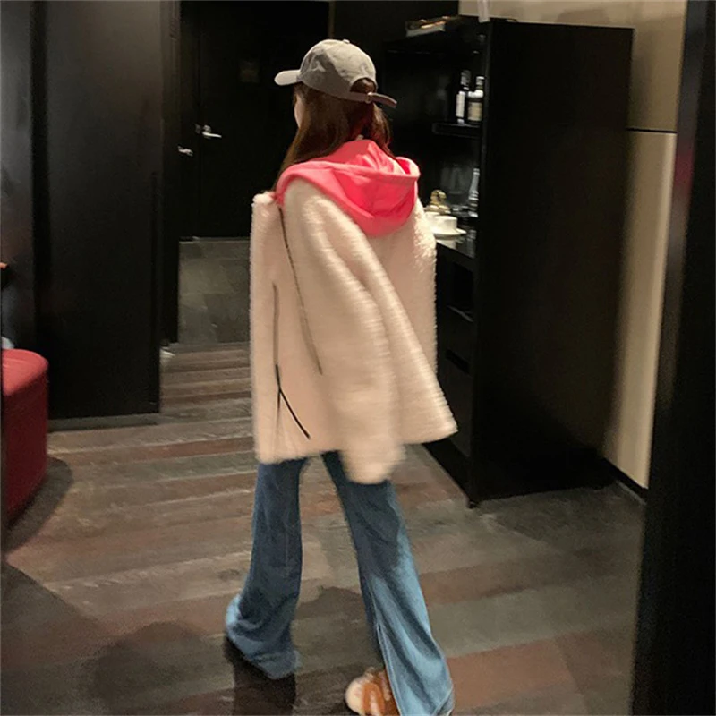 Women's New Comfortable Fur Coat Winter Luxury 100% Wool Fur Jacket For Cold Prevention Hooded Design Cashmere Coat